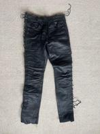 Leren broek met vetersluiting maat 32, Kleding | Heren, Broeken en Pantalons, Ophalen of Verzenden, Gedragen, Overige maten, Zwart