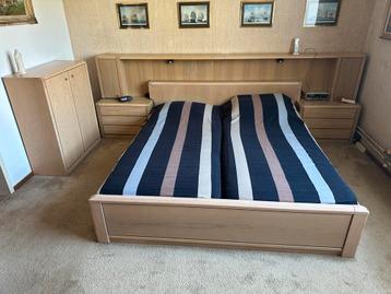 Bed (180 x 200) merk Hülsta beschikbaar voor biedingen