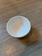Klein wit schaaltje / bakje / kommetje, Ophalen, Porselein of Keramiek, Schaal, Rond