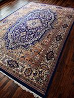 Groot Perzisch tapijt Isphahan 250x350 zijde wol vloerkleed, Info@rugsandcarpets.nl, De handelmaatschappij, Ophalen of Verzenden