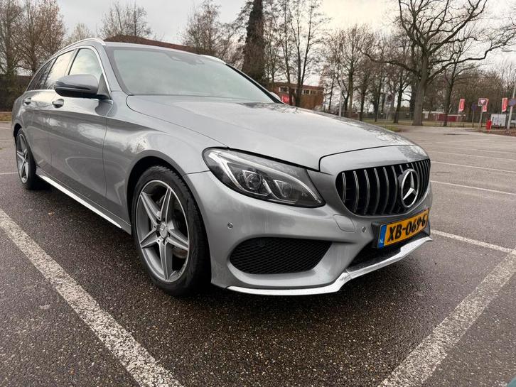 Merceds c220d AMG Line /CarPlay/Automaat/Trekhaak/Camera/HUD, Auto's, Mercedes-Benz, Particulier, C-Klasse, ABS, Achteruitrijcamera