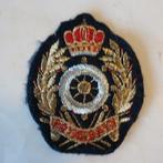 Badge embleem Royal Navy blauw goud rood 7,5 x 9 cm, Ophalen of Verzenden, Marine, Engeland, Embleem of Badge