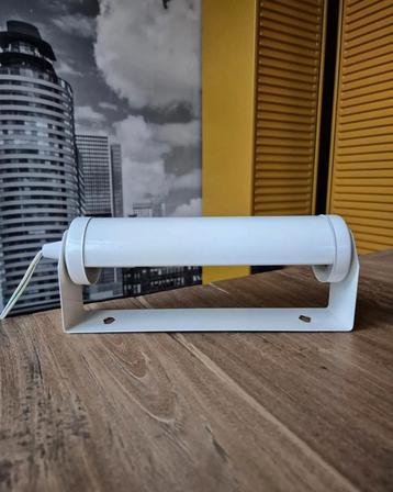 Schilderij lamp beschikbaar voor biedingen