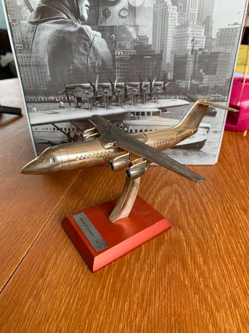 Silver Classics Avro RJ-100 Jumbolino 1:200 model, Verzamelen, Luchtvaart en Vliegtuigspotten, Zo goed als nieuw, Schaalmodel