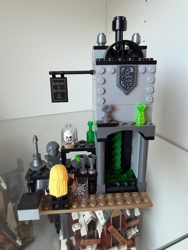 Odius & Oorlog, Ophalen, Zo goed als nieuw, Actiefiguurtje