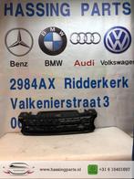 RANGE ROVER SPORT II GRILL 2013-2016, Auto-onderdelen, Overige Auto-onderdelen, Ophalen of Verzenden, Gebruikt, Land Rover