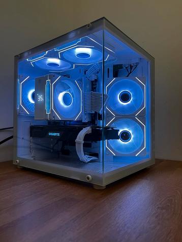 High-end witte Gaming PC RTX 2060/ Intel 7 beschikbaar voor biedingen