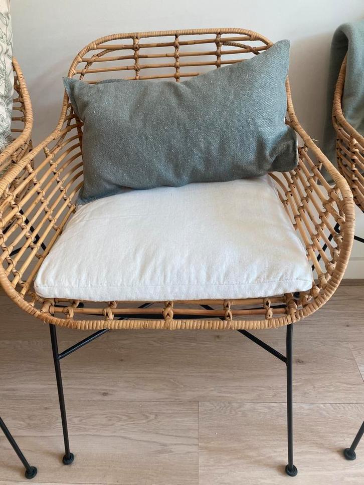 2 groene kussens, Huis en Inrichting, Woonaccessoires | Kussens, Zo goed als nieuw, Groen, Rechthoekig, Ophalen of Verzenden