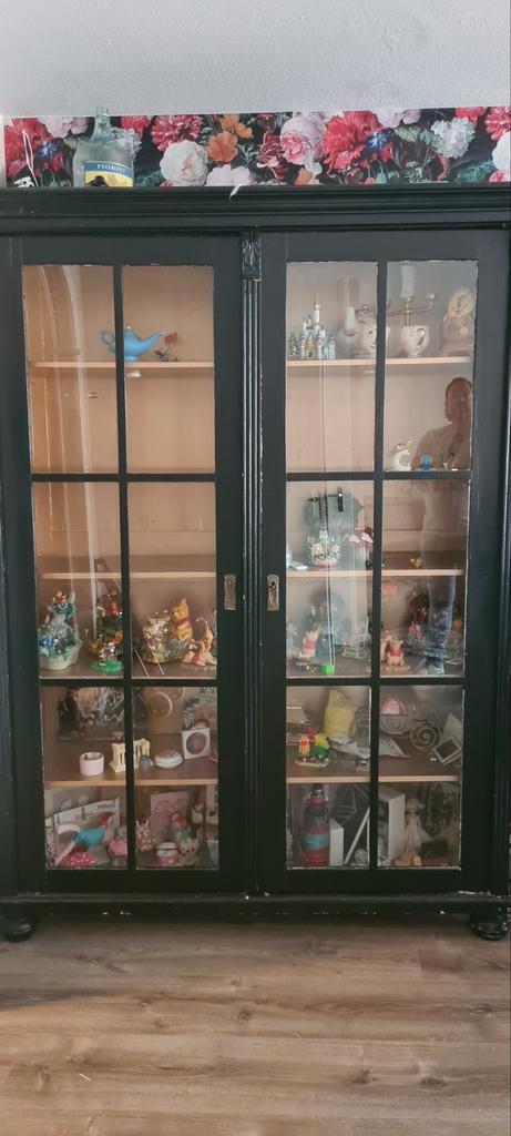 Hele massief houten vitrinekast met verlichting, Huis en Inrichting, Kasten | Vitrinekasten, Gebruikt, 50 tot 75 cm, Ophalen