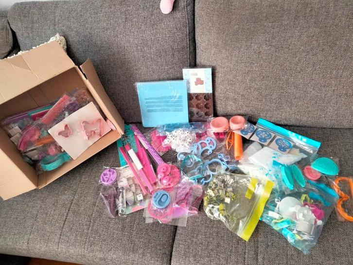 Bakspullen - Alles voor taarten en cupcakes!, Hobby en Vrije tijd, Taarten en Cupcakes maken, Gebruikt, Overige typen, Taarten of Cupcakes