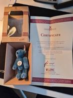Steiff Mini Club Teddybeer 1998/99 Blauw, Ophalen of Verzenden, Zo goed als nieuw, Stoffen beer, Steiff