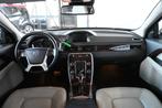 Volvo V70 1.6 T4 Kinetic Automaat Clima Navigatie Leder Goed, Euro 5, 4 cilinders, Met garantie (alle), 179 pk