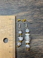 Glazen Oorbellen met Witte Accenten vintage jaren ‘70-‘80, Sieraden, Tassen en Uiterlijk, Oorbellen, Hangers, Wit, Ophalen of Verzenden