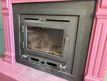 Inbouw houtkachel 8 Kw met fan beschikbaar voor biedingen