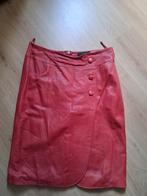 Les Bleus rood leren rokje *eureka*, Maat 42/44 (L), Ophalen of Verzenden, Zo goed als nieuw, Boven de knie