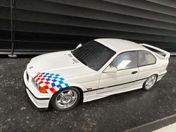 Modelauto BMW M3 E36 beschikbaar voor biedingen