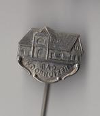 Bad Hoophuizen speldje, Gebruikt, Niet vindbaar, Niet vindbaar, Speldje of Pin