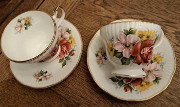 Royal Heritage kop en schotels 50-er jaren - 2 stuks beschikbaar voor biedingen