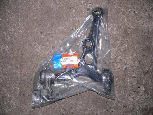 DRAAGARM LINKS  JUMPY  EVASION SCUDO ULYSSE ZETA EXPERT 806, Auto diversen, Overige Auto diversen, Ophalen