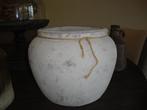 stenen pot, Tuin en Terras, Bloempotten, Steen, Rond, Tuin, Zo goed als nieuw