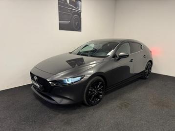 Mazda 3 2.0 e-SkyActiv-X M Hybrid 180 Luxury beschikbaar voor biedingen
