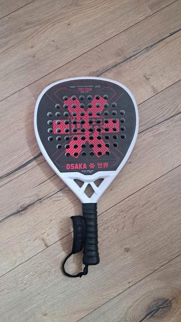 Osaka Pro Tour Power Snap Padel Racket beschikbaar voor biedingen