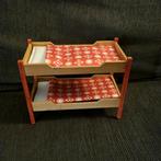Stapelbed met rood wit beddengoed miniatuur van Lundby, Verzamelen, Ophalen of Verzenden, Zo goed als nieuw, Poppenhuis