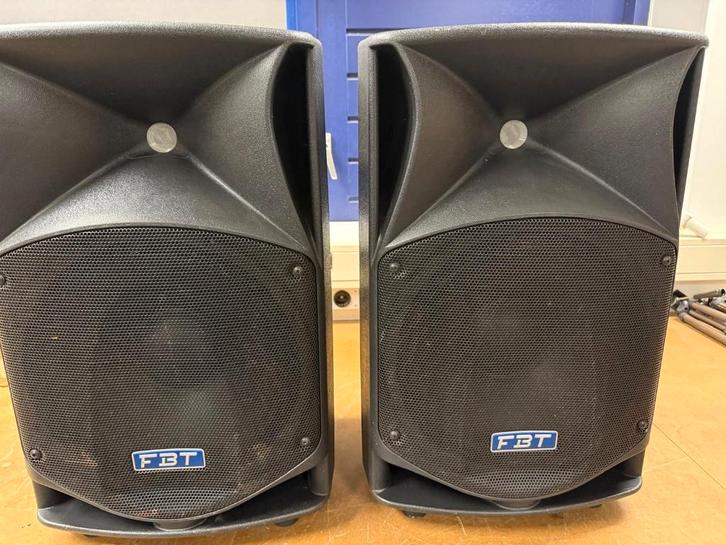 FBT PROMAXX 14 speakers 700 watt 2 stuks, Audio, Tv en Foto, Luidsprekers, Zo goed als nieuw, Front, Rear of Stereo speakers, 120 watt of meer