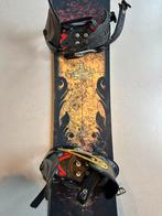 Forum Raider 157cm snowboard met Drake bindingen, Sport en Fitness, Snowboarden, Ophalen, Gebruikt, Board