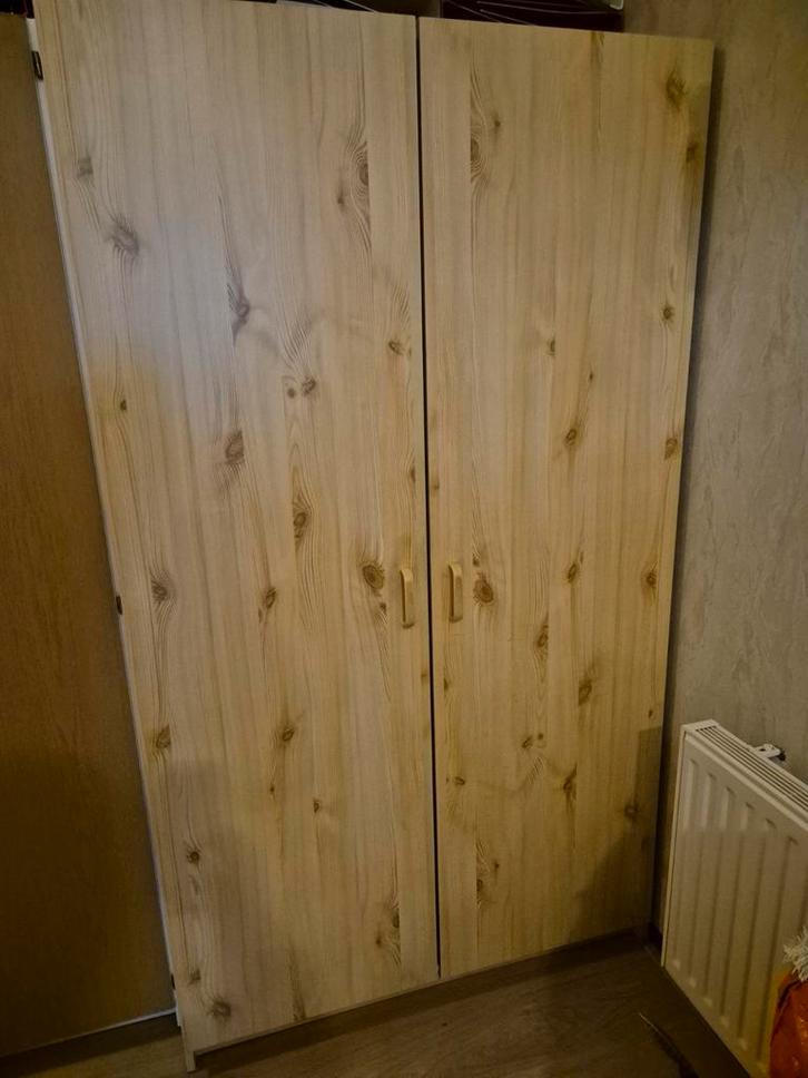 Gratis: kasten (zie foto's), Huis en Inrichting, Kasten | Overige, Gebruikt, Ophalen