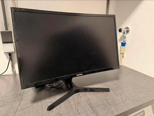 Samsung computer scherm curved C24F396FHR, Computers en Software, Monitoren, Gebruikt, 101 t/m 150 Hz, Curved, IPS, Full HD, Ophalen of Verzenden