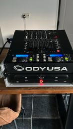 Reloop rmx 40 dsp met dubbele cd speler in flightcase, Muziek en Instrumenten, Dj-sets en Draaitafels, Reloop, Zo goed als nieuw