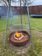 Verstelbare zeer grote barbecue / buurtbarbecue, Tuin en Terras, Ophalen of Verzenden, Zo goed als nieuw
