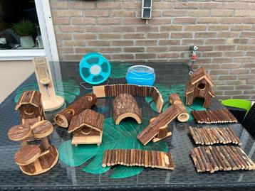 Hamsterscaping toebehoren  beschikbaar voor biedingen