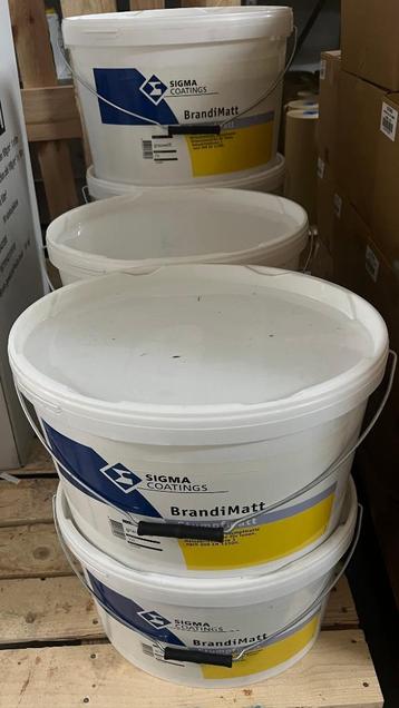 7 emmers Sigma BrandiMatt grauweiss muurverf voor binnen beschikbaar voor biedingen