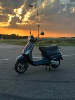 Vespa Lx50 Brom 4T4V, Fietsen en Brommers, Scooters | Vespa, Ophalen, Zo goed als nieuw, Vespa LX