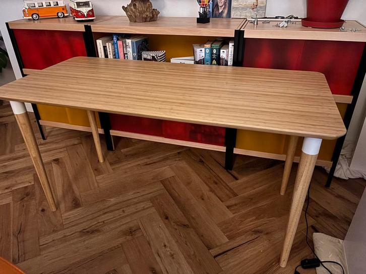 Tafel in zeer goede staat met verwarmingspaneel, Huis en Inrichting, Tafels | Eettafels, Zo goed als nieuw, 50 tot 100 cm, Rechthoekig