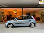 Ford Fiesta 1.6-16V Futura Trekhaak NAP Cruise Airco Elek Ra, Voorwielaandrijving, 1596 cc, Gebruikt, 4 cilinders