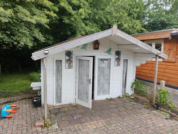 Tuinhuis gratis af te halen beschikbaar voor biedingen