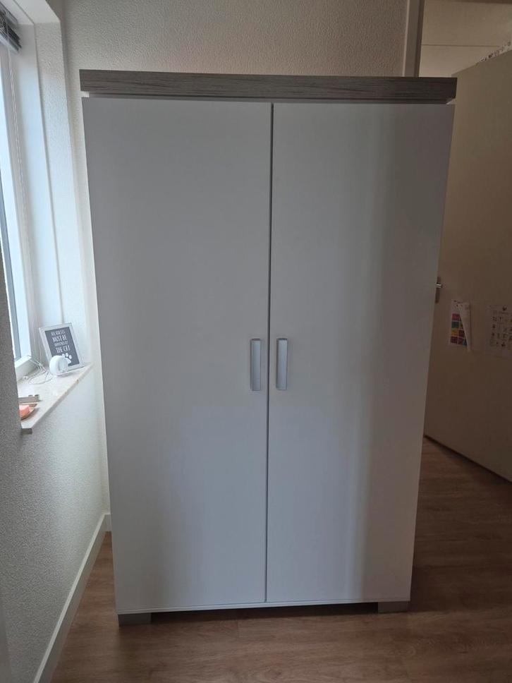 Witte Kledingkast baby of kinderkamer zgan, Huis en Inrichting, Kasten | Kledingkasten, Zo goed als nieuw, 150 tot 200 cm, 50 tot 100 cm