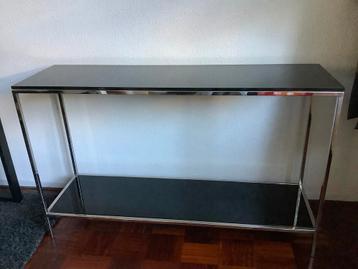 Sidetable zwart glas beschikbaar voor biedingen