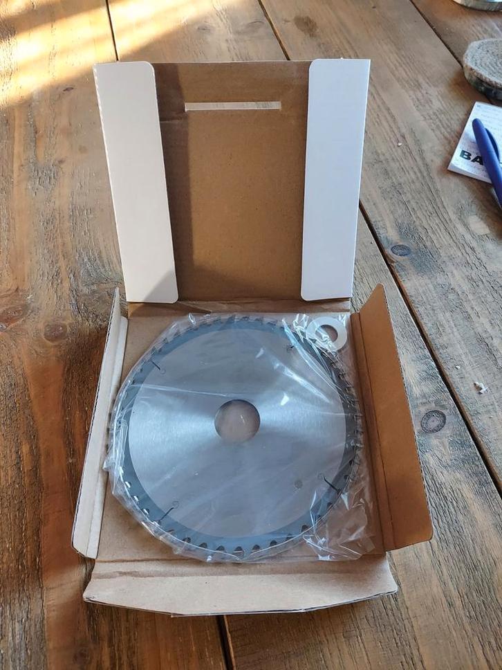 NIEUW! Cirkelzaagblad 165mmx30mm met reduceerringen, Doe-het-zelf en Verbouw, Gereedschap | Machine-onderdelen en Toebehoren, Nieuw