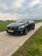 Volvo V40 2.0 D2 120PK 2015 Zwart, Auto's, Voorwielaandrijving, 4 cilinders, 1969 cc, Zwart