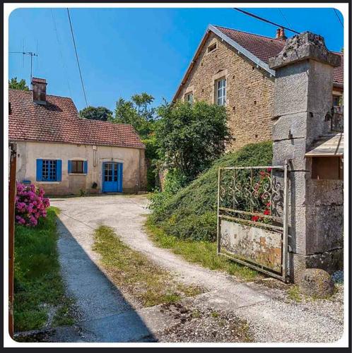 Leuk eenvoudig huis in de Haute Saône €375/wk hele jaar, Vakantie, Vakantiehuizen | Frankrijk, Tuin