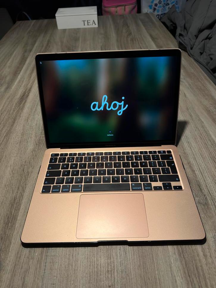 Macbook Air 2020 (256GB), Computers en Software, Apple Macbooks, Zo goed als nieuw, MacBook Air, 13 inch, Minder dan 2 Ghz, Ophalen
