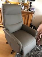 Grijze Lederen Relaxfauteuil - Zo Goed Als Nieuw, Ophalen, 75 tot 100 cm, Zo goed als nieuw, Metaal