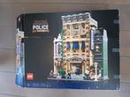 Lego 10278 Police station, Kinderen en Baby's, Speelgoed | Duplo en Lego, Ophalen of Verzenden, Zo goed als nieuw, Complete set