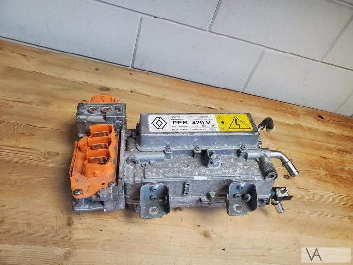 Renault Zoe 2012 - 2018 inverter dc/dc omvormer H 8201148071, Auto-onderdelen, Transmissie en Toebehoren, Renault, Gebruikt, Ophalen of Verzenden