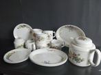 Servies Marjolijn Bastin Bosvruchten, Ophalen of Verzenden, Zo goed als nieuw, Bord(en), Overige stijlen