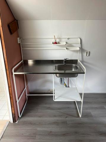 Pantry los beschikbaar voor biedingen